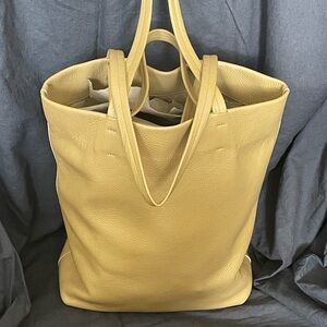 Cuyana Tall Easy Tote in biscuit with dust bag